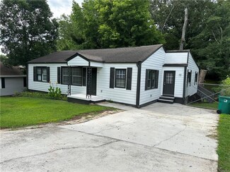 1298 Belmont Ave SE, Smyrna, GA 30080