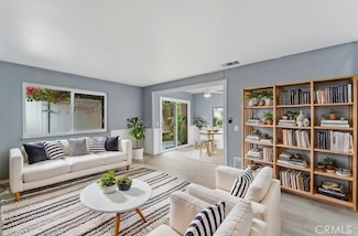 1317 Via Santiago Unit C, Corona, CA 92882