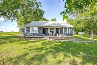1008 S, Itasca, TX 76055