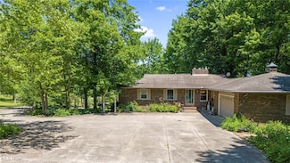 4346 Clay St, Geneva, OH 44041