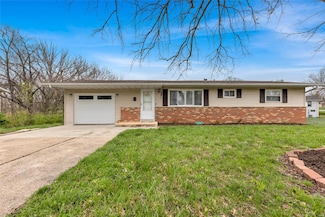 511 Sunset Ln, O Fallon, MO 63366