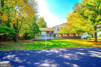 572 Jefferson Ave, Langhorne, PA 19047