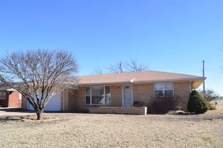 319 Kansas Ave, Drummond, OK 73735
