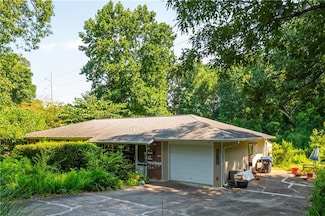 3218 Sharpton Dr, Duluth, GA 30096