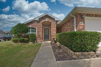 1001 Shackelford Ln, Forney, TX 75126