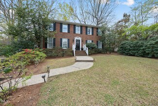721 Blenheim Dr, Raleigh, NC 27612