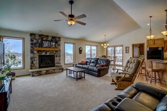 108 Lazy Lake Dr, Fall River, WI 53932