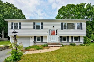 31 Sable Ave, North Dartmouth, MA 02747