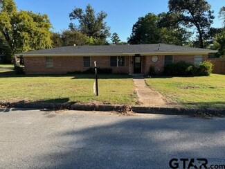 3000 Brentwood Dr, Tyler, TX 75701