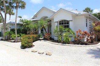4131 N Beach Rd, Englewood, FL 34223