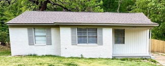 1010 Leacrest Ave, Memphis, TN 38109