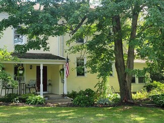 7314 Bear Swamp Rd, Wadsworth, OH 44281