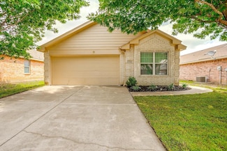 1116 Boxwood Dr, Crowley, TX 76036