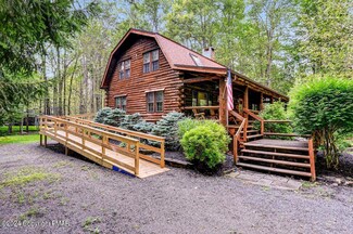108 Alpine Ct, Pocono Pines, PA 18350