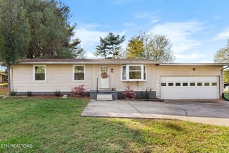2229 Grey Ridge Rd, Maryville, TN 37801