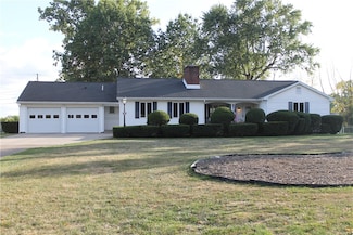 49 Meadowbrook Dr, Albion, NY 14411