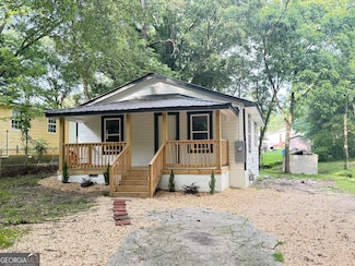 105 Dogwood Cir, Gainesville, GA 30501