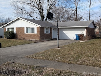 5317 Wakefield Dr, Fairborn, OH 45324