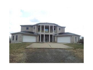 117 Horseshoe Dr, Freeport, PA 16229
