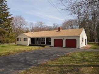 154 Mill St, Hopedale, MA 01747