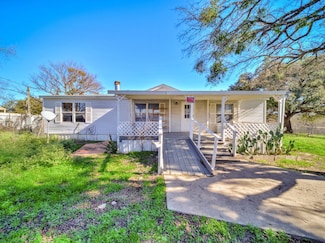 7442 Cottonwood Creek Rd, Fort Worth, TX 76135