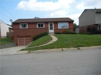 1421 Sampson St, Conway, PA 15027