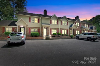 1485 20th Ave NE, Hickory, NC 28601