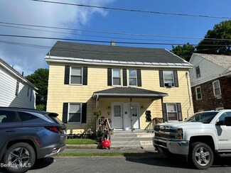 23-27 Gallup St, North Adams, MA 01247