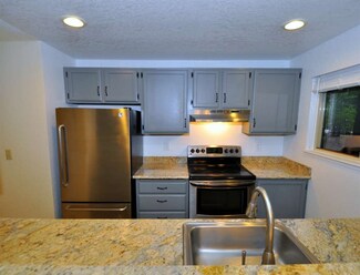 8012 146th Ave NE, Redmond, WA 98052