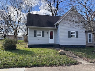 718 N 4th St, Greenfield, OH 45123