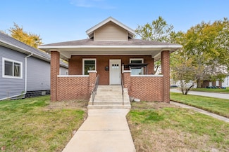 904 Field St, Hammond, IN 46320