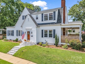 329 E Congress St, Lincolnton, NC 28092