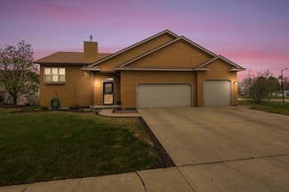 1008 16th St S, Brookings, SD 57006