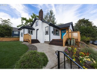 5241 E Burnside St, Portland, OR 97215