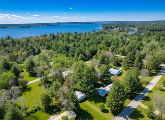 2029 Maple St, Friendship, WI 53934