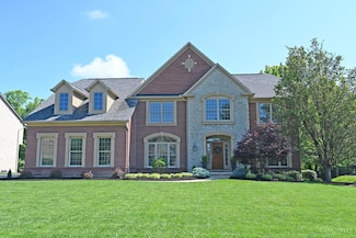 1553 Mashie Woods Dr, Loveland, OH 45140
