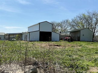 434 Whispering Wind Ln, Cape Girardeau, MO 63701