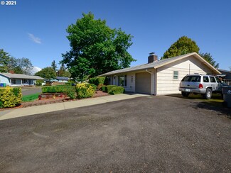 2304 SE 180th Ave, Portland, OR 97233