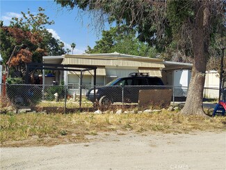 44114 E St, Hemet, CA 92544