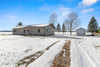 1614 Muncie Pike, Jonesboro, IN 46938