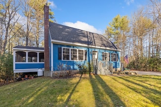 24R Old Cape Rd, Kennebunkport, ME 04046