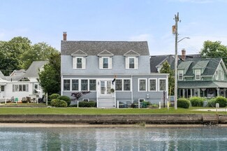 7 Water St, Buzzards Bay, MA 02532