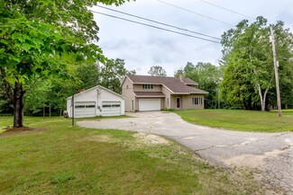 4 Joe Town Rd, Minot, ME 04258