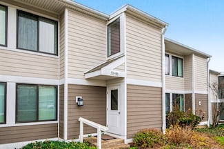 53 Lawson Ln, Ridgefield, CT 06877