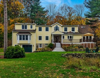78 Codman Rd, Lincoln, MA 01773