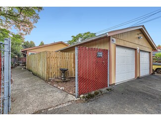 3643 SE 112th Ave Unit 3645, Portland, OR 97266