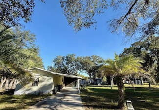 6377 W Flanders Ln, Crystal River, FL 34429