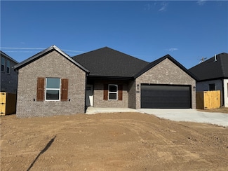 6604 SW Spindle St, Bentonville, AR 72713