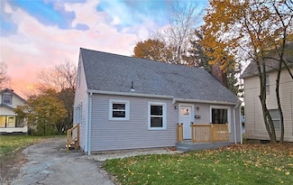 17 N Richview Ave, Youngstown, OH 44509