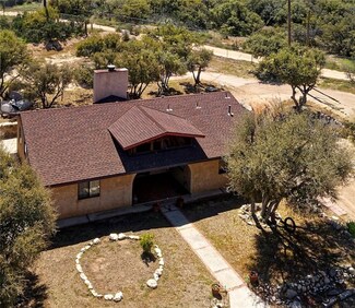 5037 Honeyhill Rd, Oak Hills, CA 92344